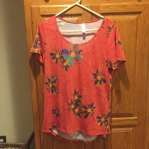 Flower lularoe classic tee size large